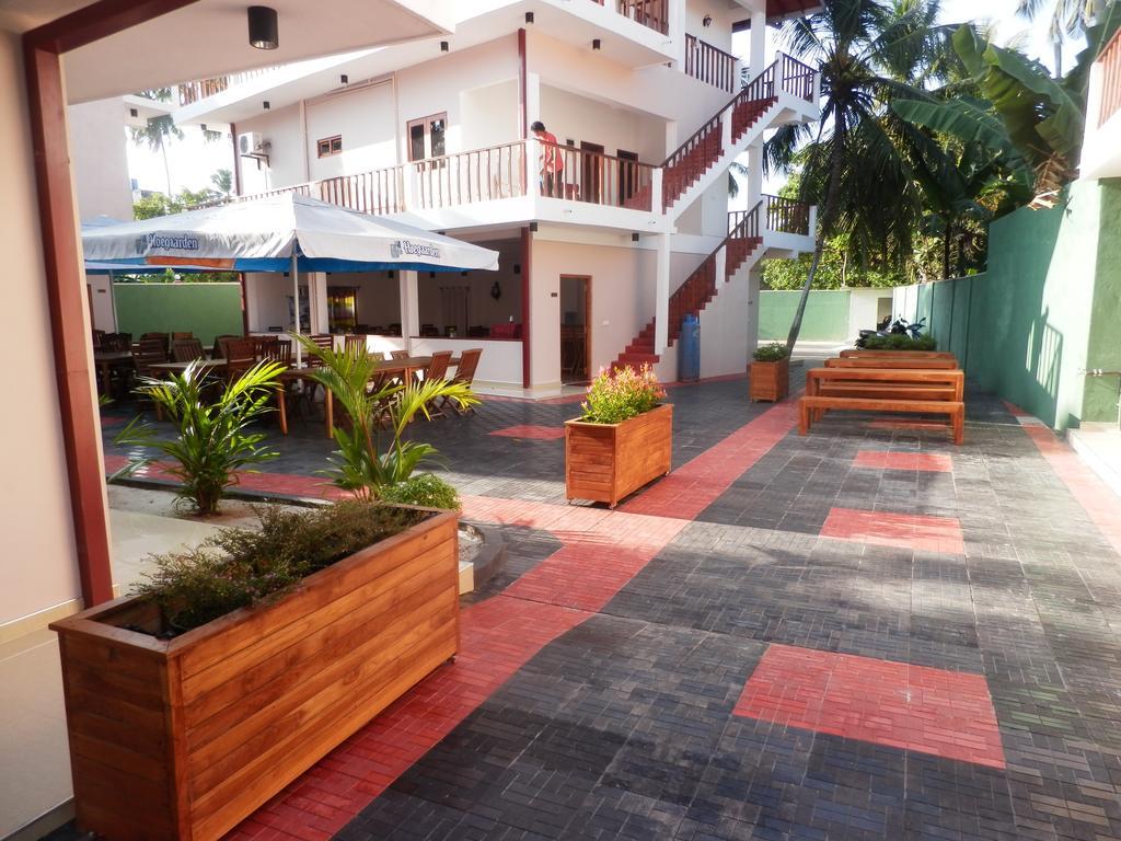 Ronny Cottage Negombo Exterior foto