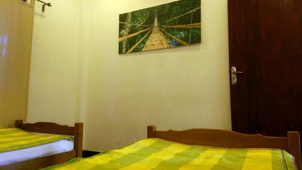 Ronny Cottage Negombo Exterior foto